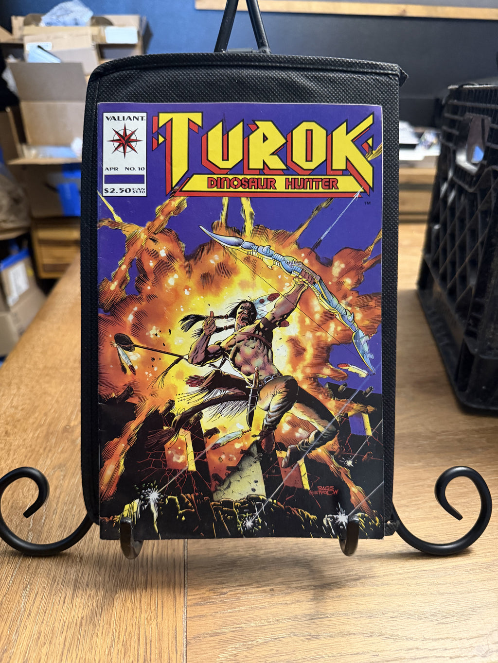 Turok, Dinosaur Hunter #10 (April 1994)