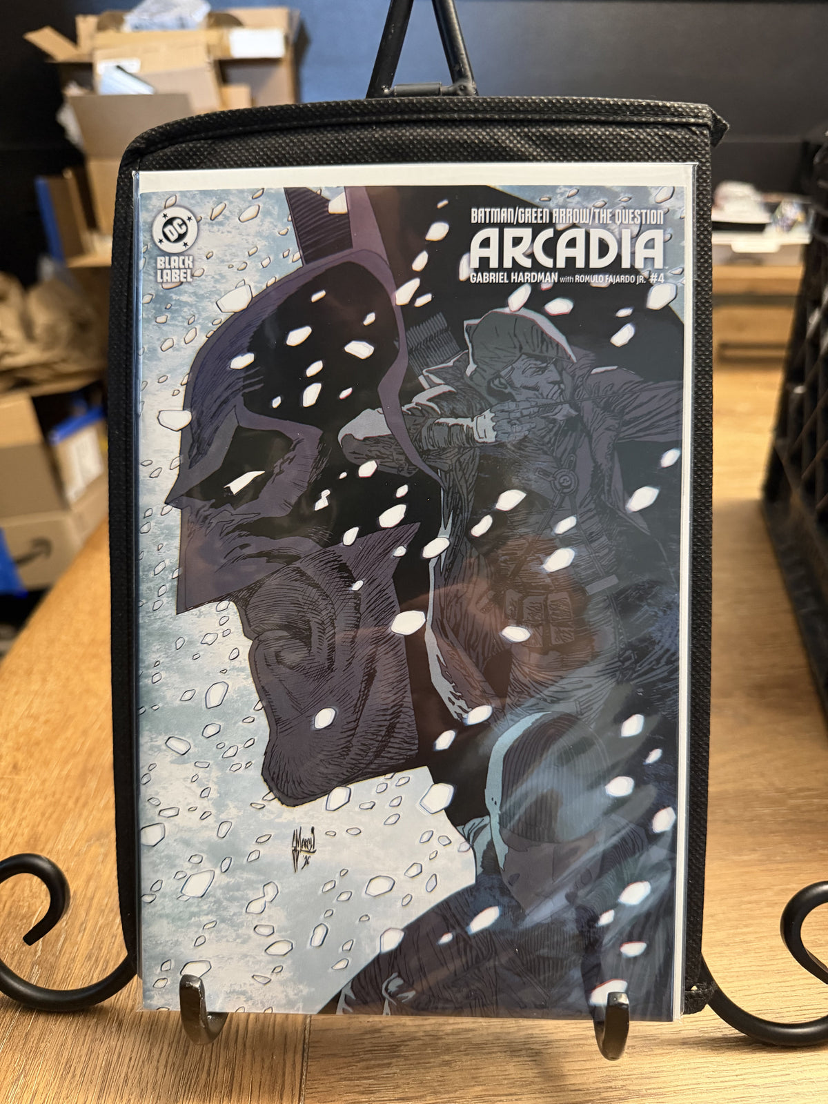 Batman / Green Arrow / The Question: Arcadia #4 Cover B (Guillem March Variant)